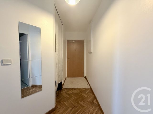 Appartement F2 à louer - 2 pièces - 46.0 m2 - SURESNES - 92 - ILE-DE-FRANCE - Century 21 Arconsilium
