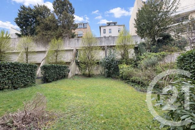 Appartement F2 à louer - 2 pièces - 45.0 m2 - SURESNES - 92 - ILE-DE-FRANCE - Century 21 Arconsilium