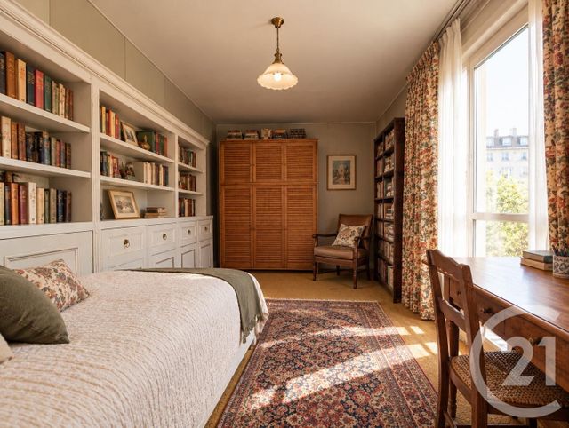 Appartement F5 à vendre - 5 pièces - 94.81 m2 - CLICHY - 92 - ILE-DE-FRANCE - Century 21 Arconsilium