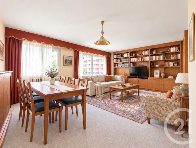 Appartement F5 à vendre - 5 pièces - 94.81 m2 - CLICHY - 92 - ILE-DE-FRANCE - Century 21 Arconsilium