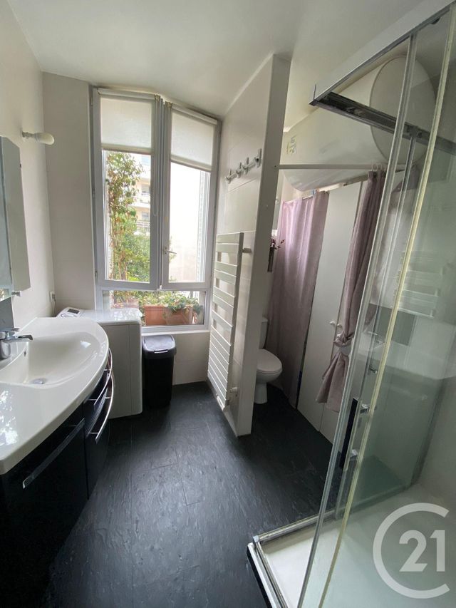 Appartement F2 à louer - 2 pièces - 43.68 m2 - SURESNES - 92 - ILE-DE-FRANCE - Century 21 Arconsilium